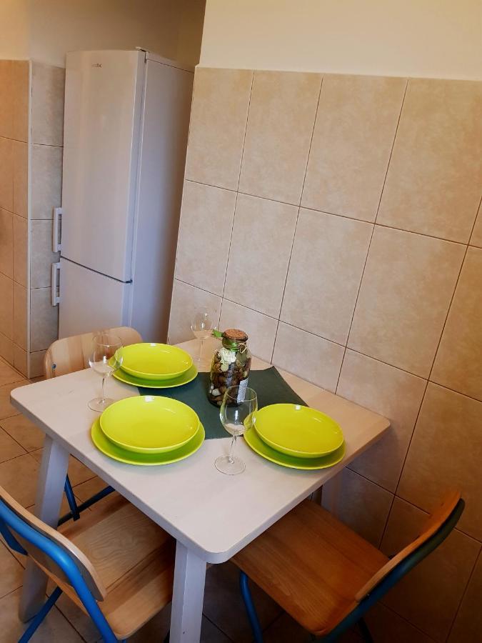Apartment With Amazing View Near Old Town Bucarest Exterior foto